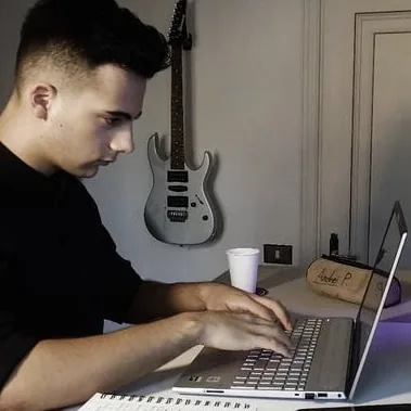 Andrei a 17 anni